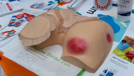 Stop_dekubitům_stánek_MO_25